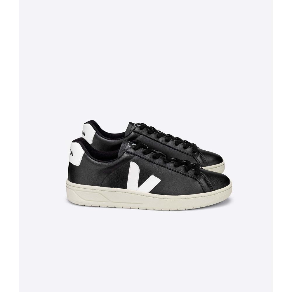 Black/White Men\'s Veja URCA CWL Sneakers | AU 313SGL